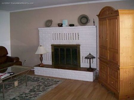 40 E. Arnold St.: