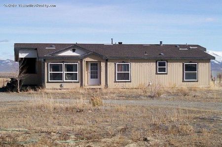 4550 Weatherby Dr. 