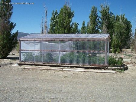 7425 W. Rose Creek Rd.:
