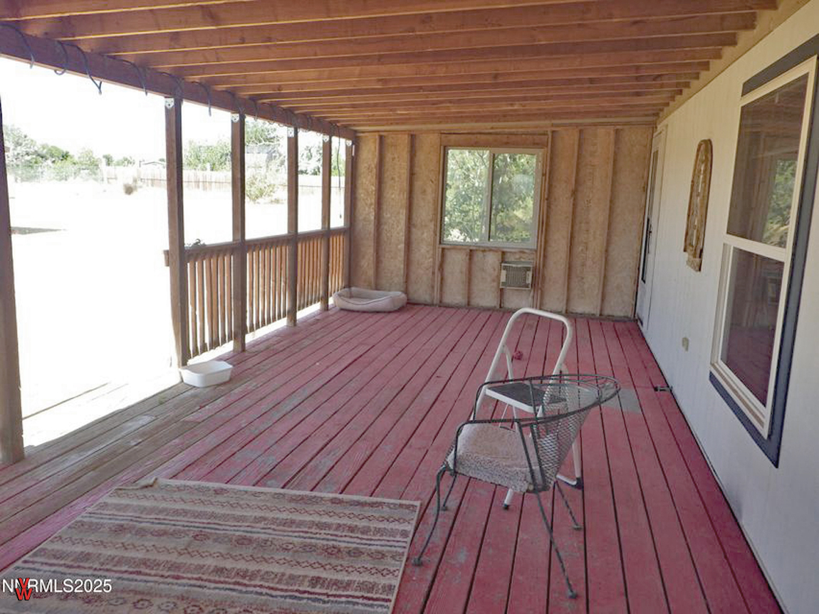3090SweetbriarLn-Exterior3b