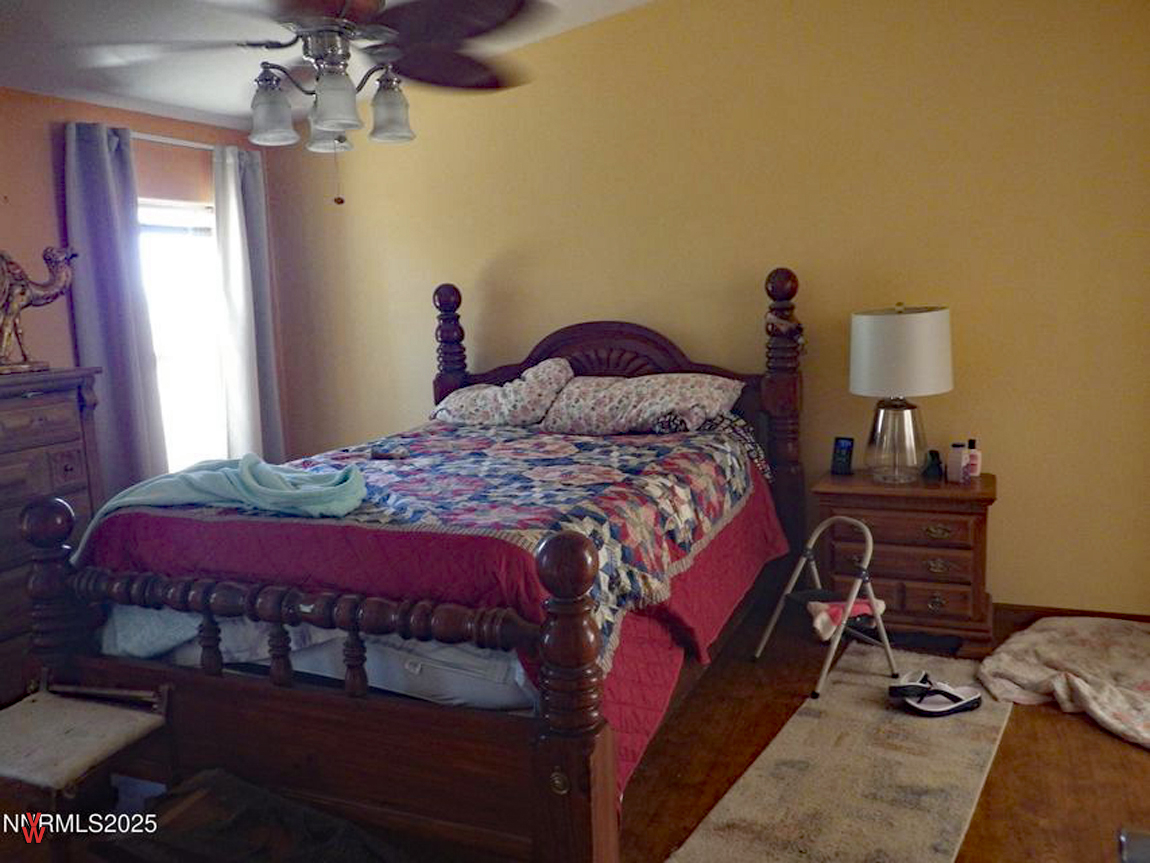 3090SweetbriarLn-MainBedroom