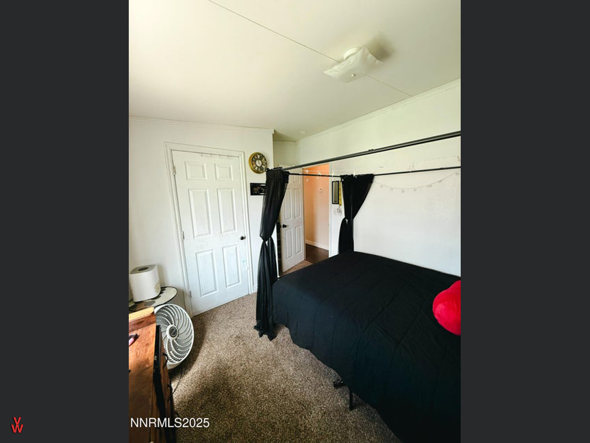 102ManhattanDr.-Bedroom3a