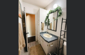 102ManhattanDr.-Bathroom