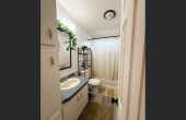 102ManhattanDr.-Bathroom_a