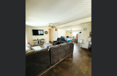102ManhattanDr.-LivingRoom