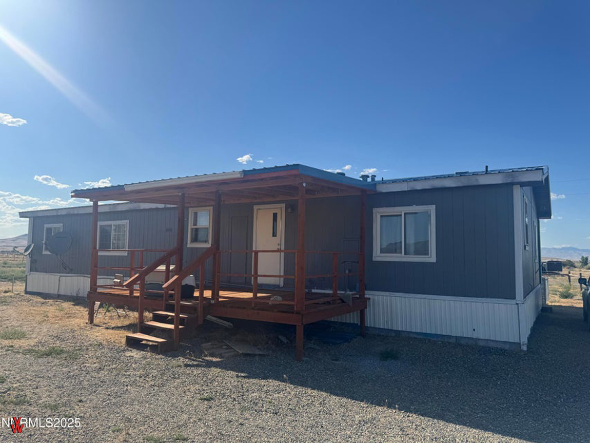8360PrairieDogAve-Front