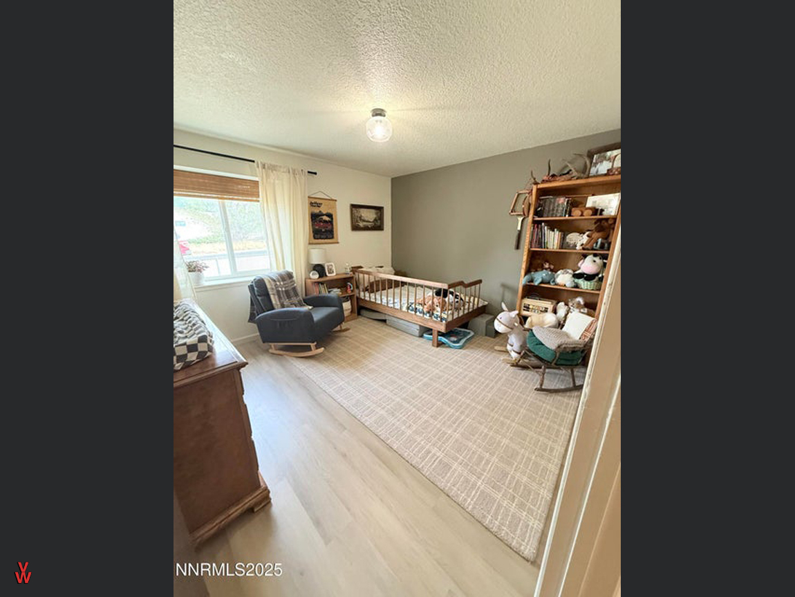 55NHighlandDr-Bedroom