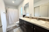 3160MarsAve-PrimaryBathroom