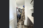 3160MarsAve-PrimaryCloset