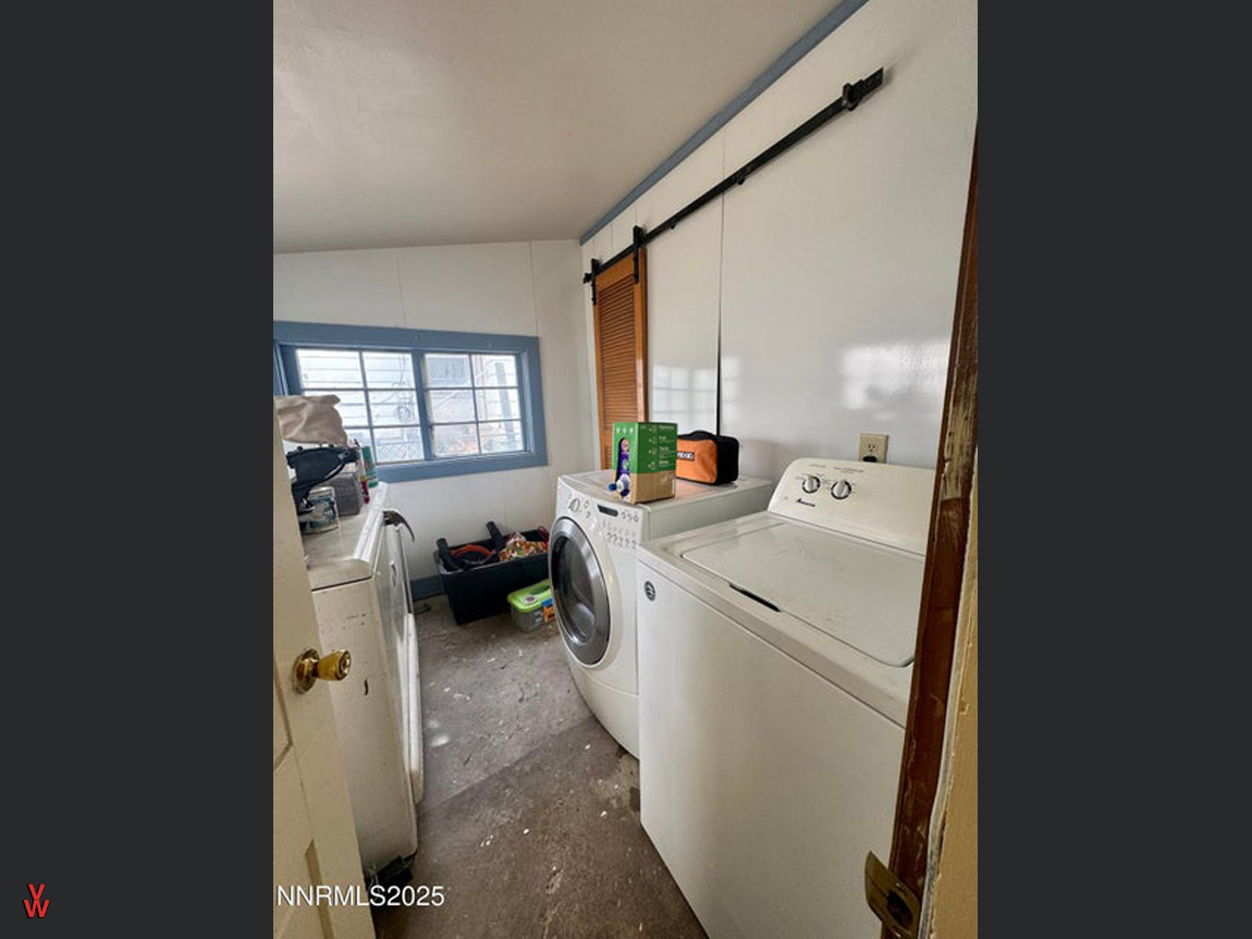 134ShepardSt-Laundry Area