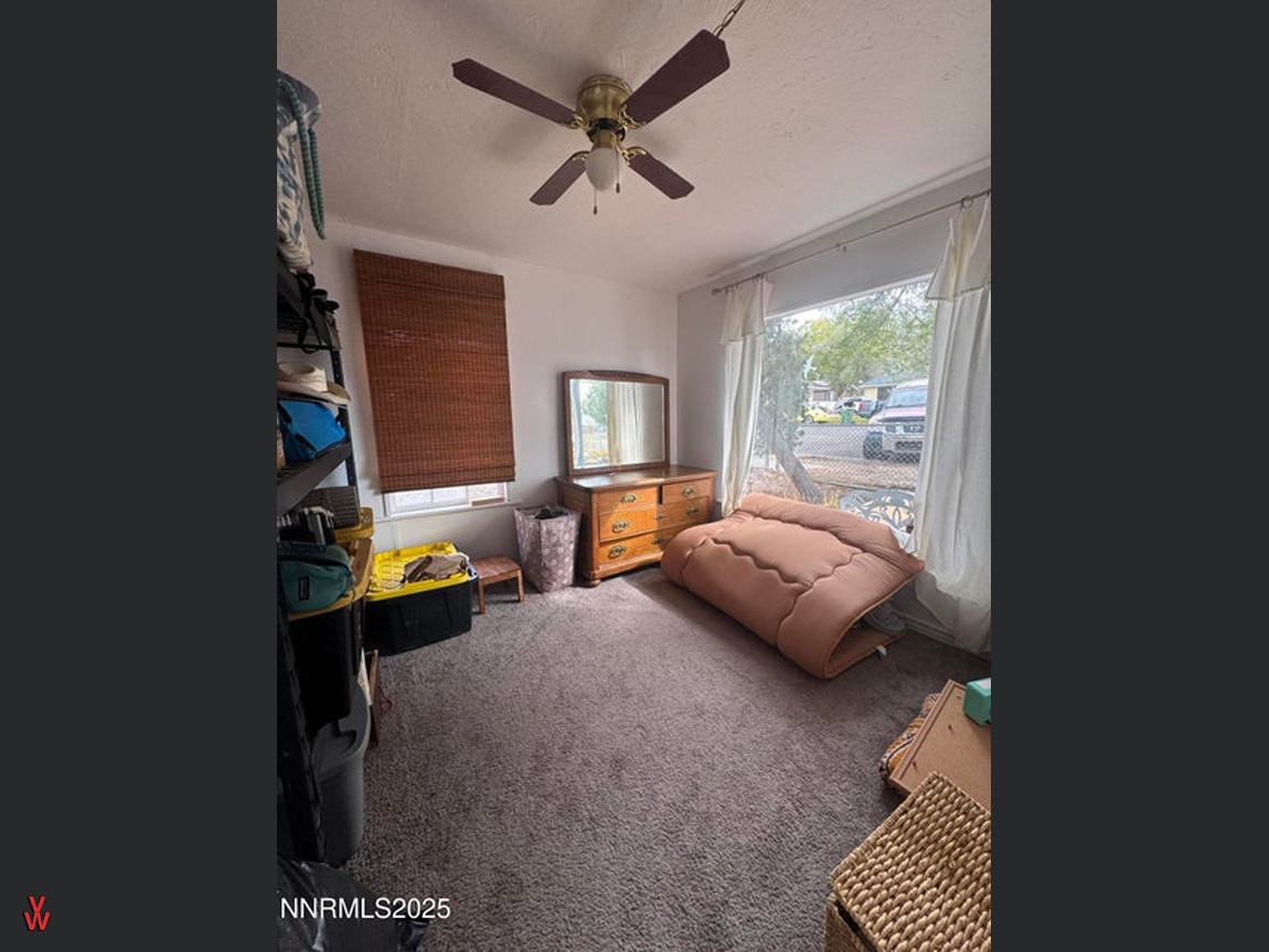 134ShepardSt-LivingRoom
