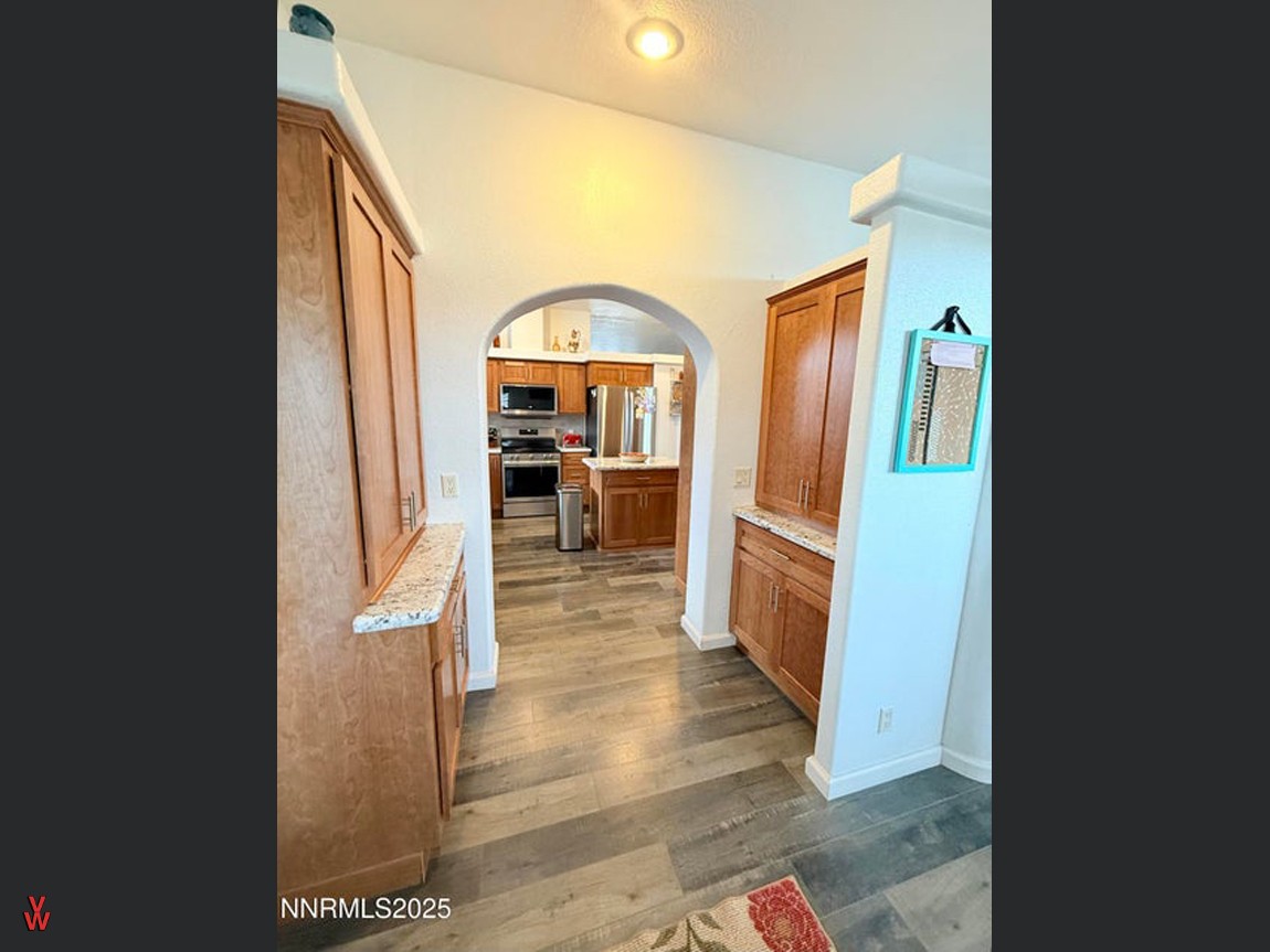 4575PogonipDr-ButlerPantry