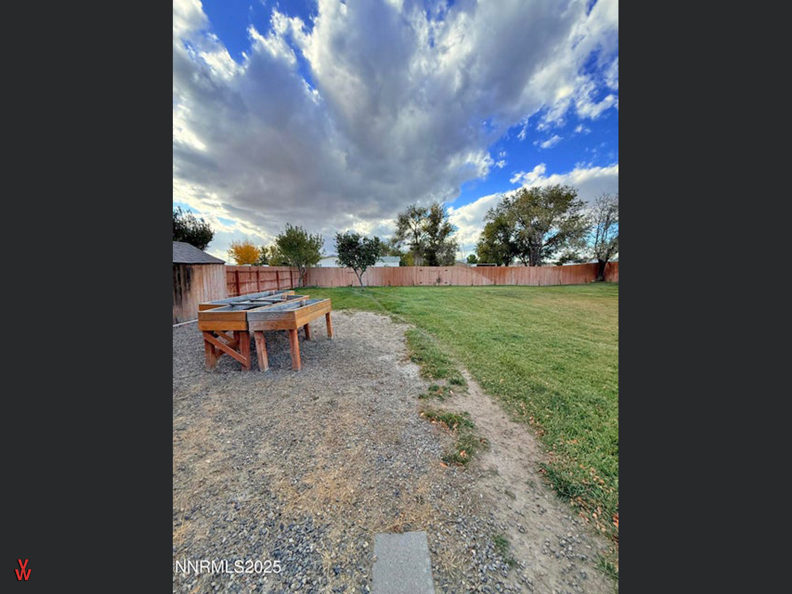 4575PogonipDr-Exterior6