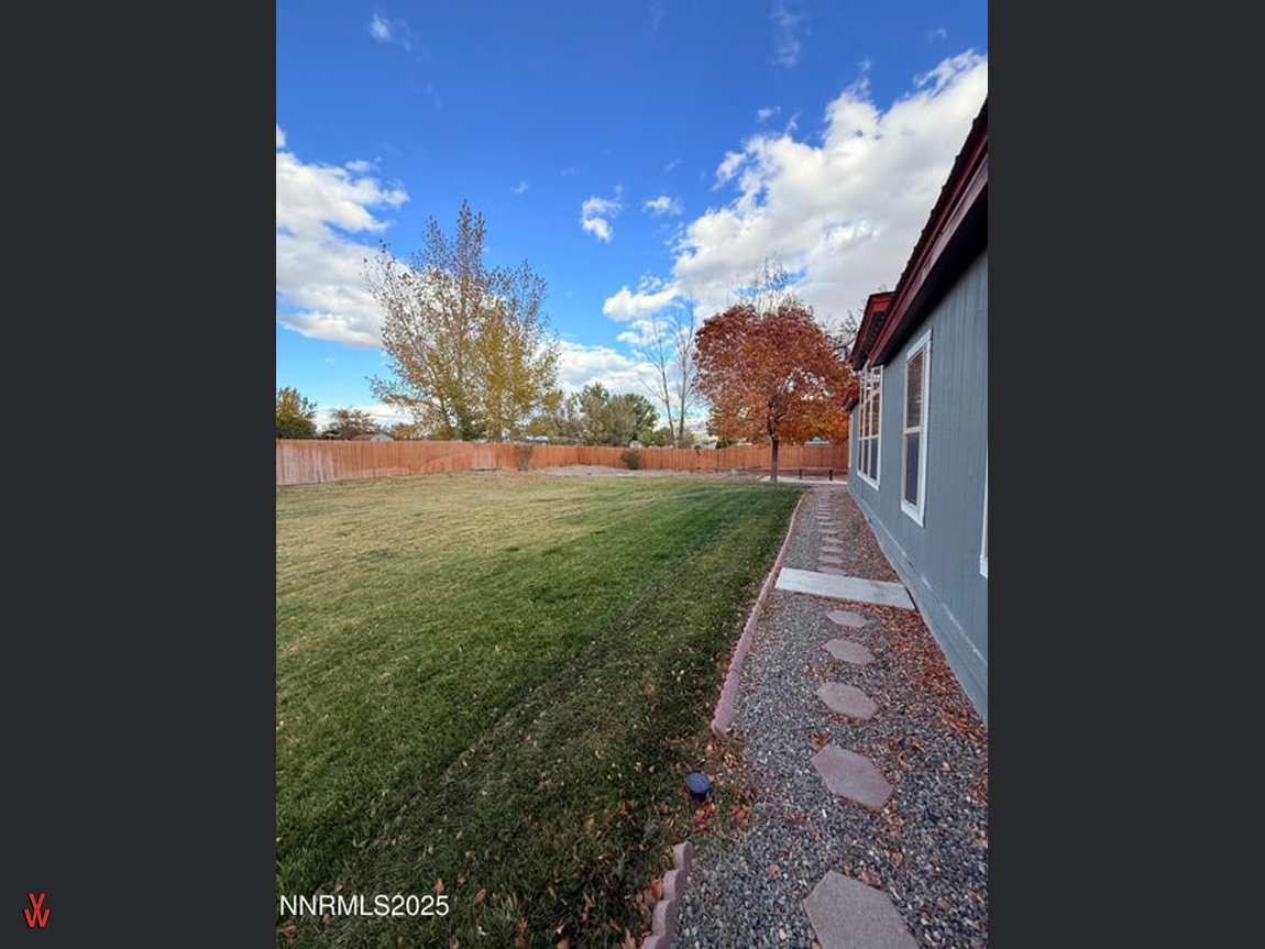 4575PogonipDr-Exterior8