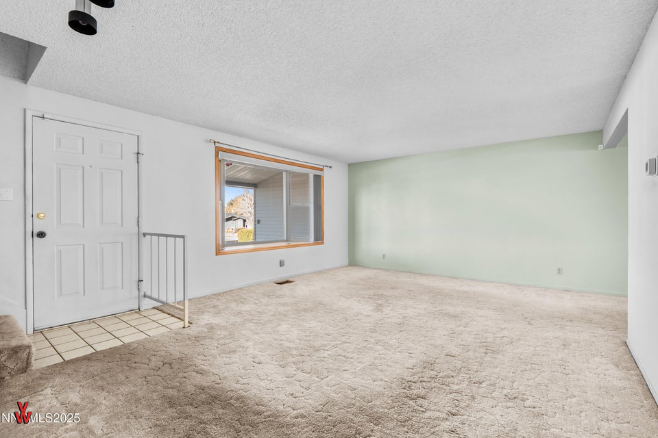 20251217225858882620000000-o