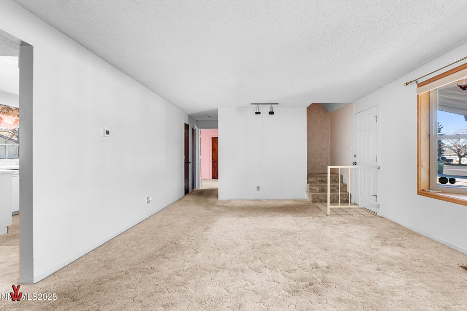 20251217225918761062000000-o