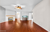 1834ScottSt-LivingRoom2
