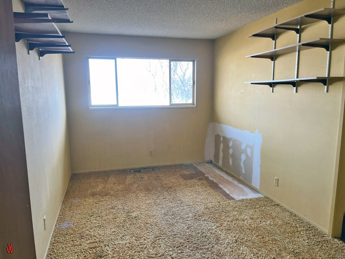 280SGalenaSt-BedroomNew2