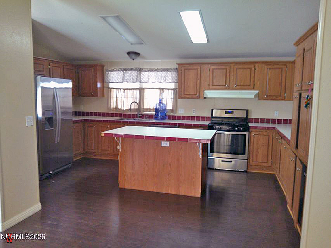 4210AlloyCt-Kitchen