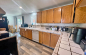 1352ProntoAve-Kitchen3