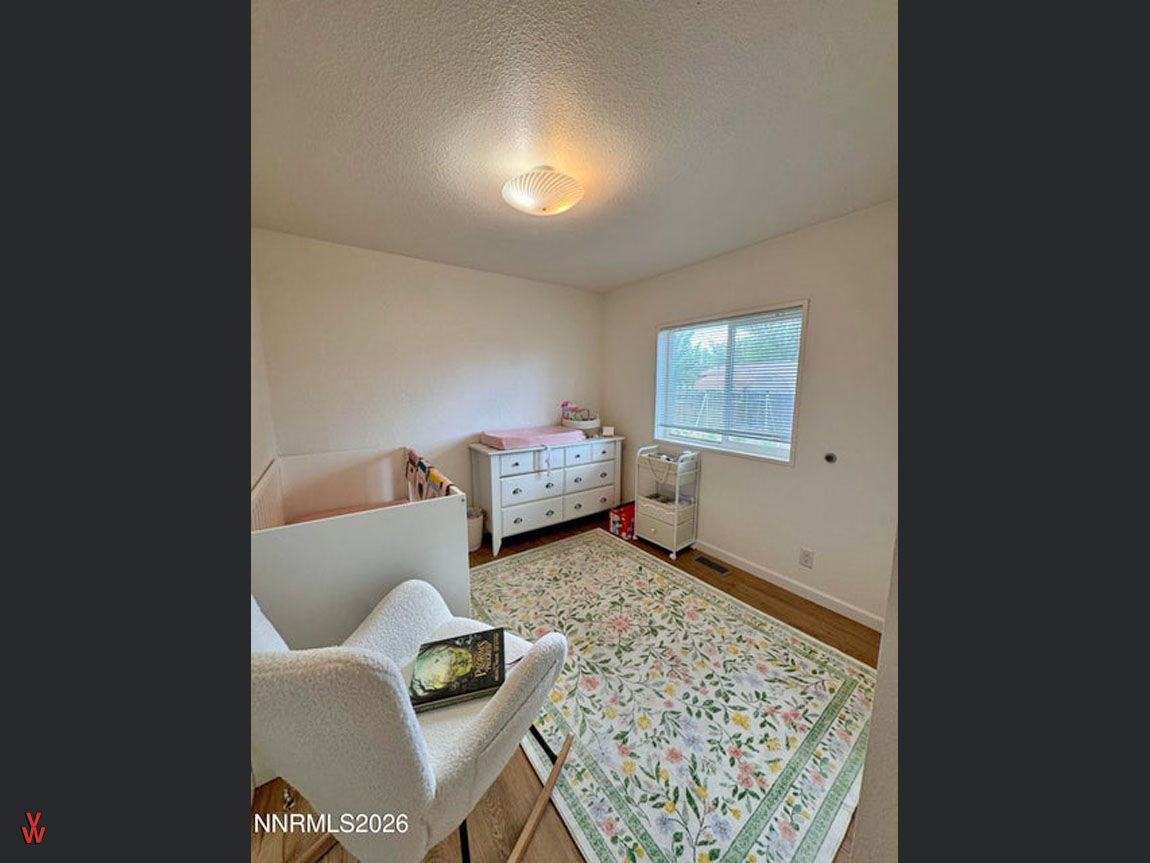 4040PlacerWay-Bedroom3