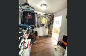 1925SkylandBlvd-Closet