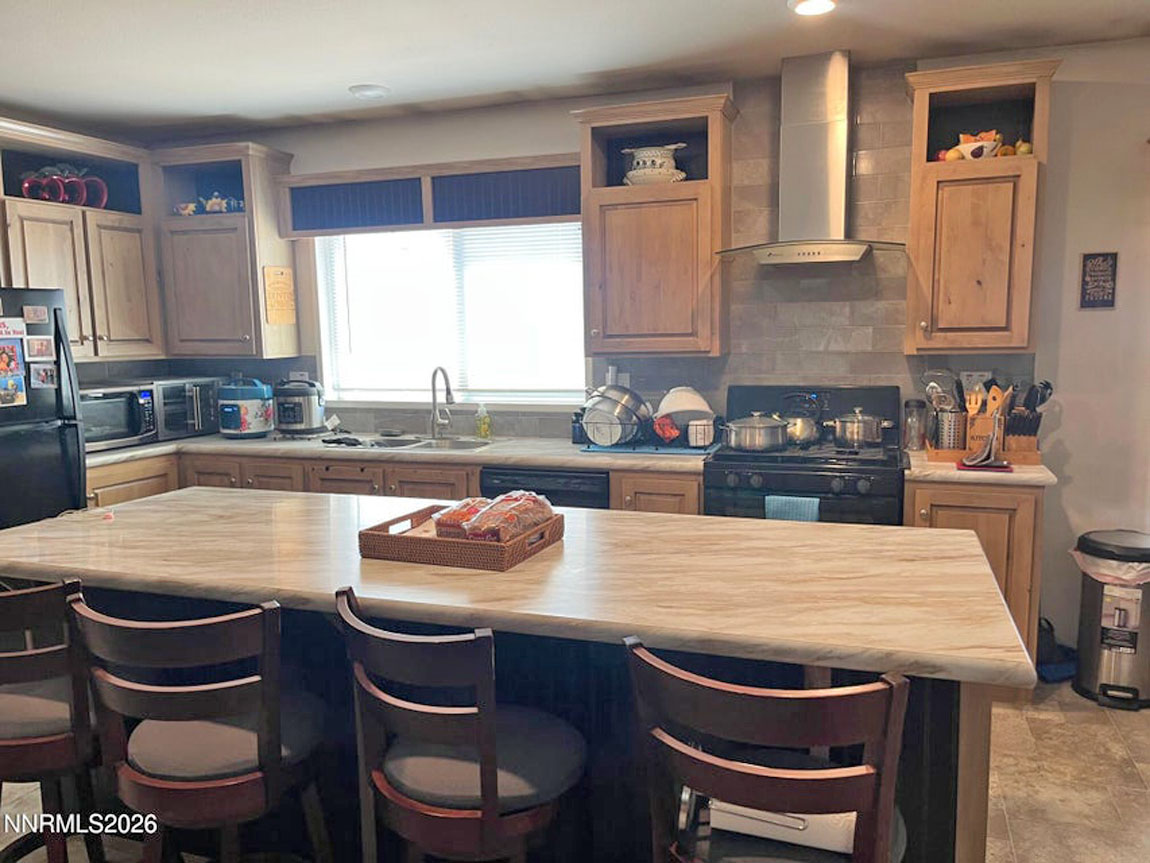 615ENationalAve-Kitchen