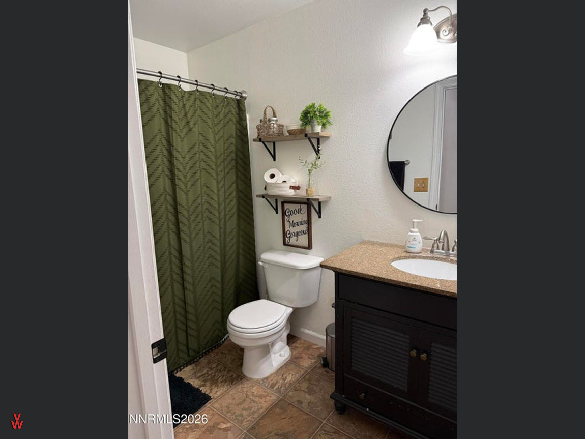 5080JacobsenDr-Bathroom