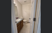 4106BrokenHillRd-Bathroom2
