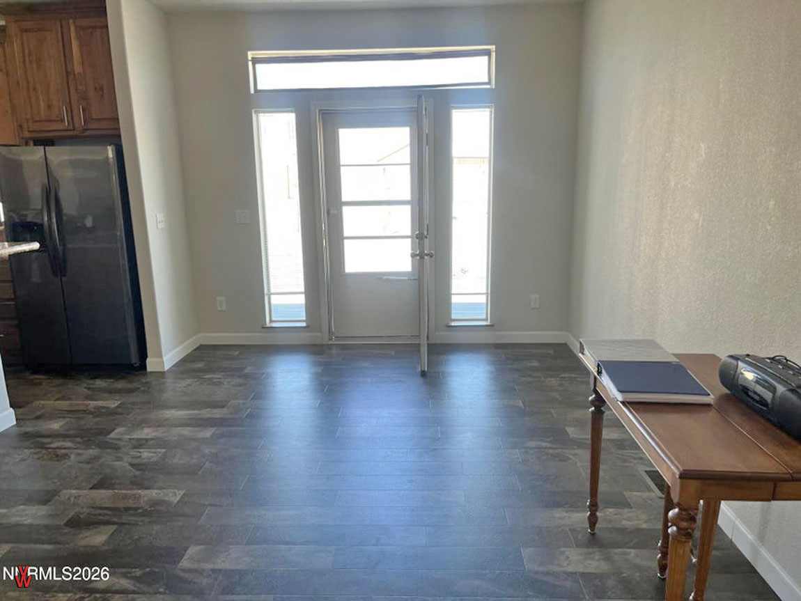 1700MuddyRd-Entryway
