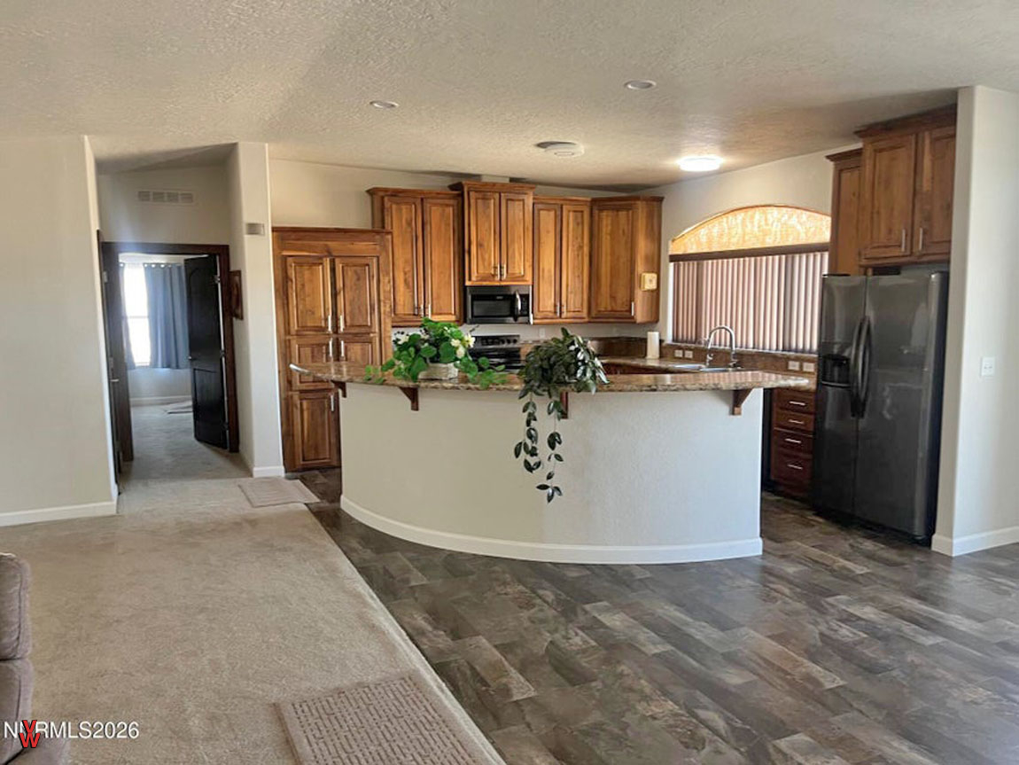1700MuddyRd-Kitchen
