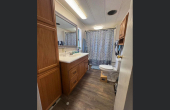 9450SBettyLn-Bathroom