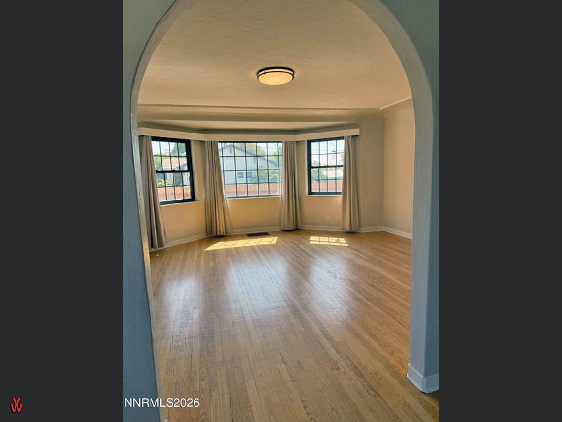 305EFourthSt-Interior