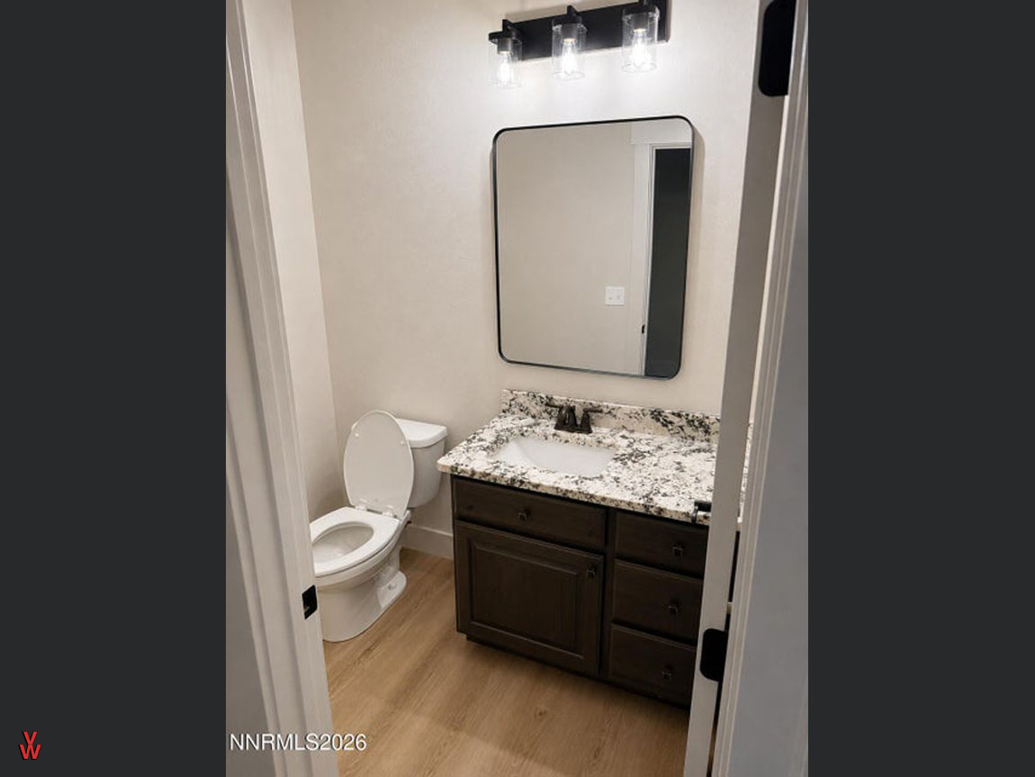 5705OffenhauserDr.-HalfBathroom