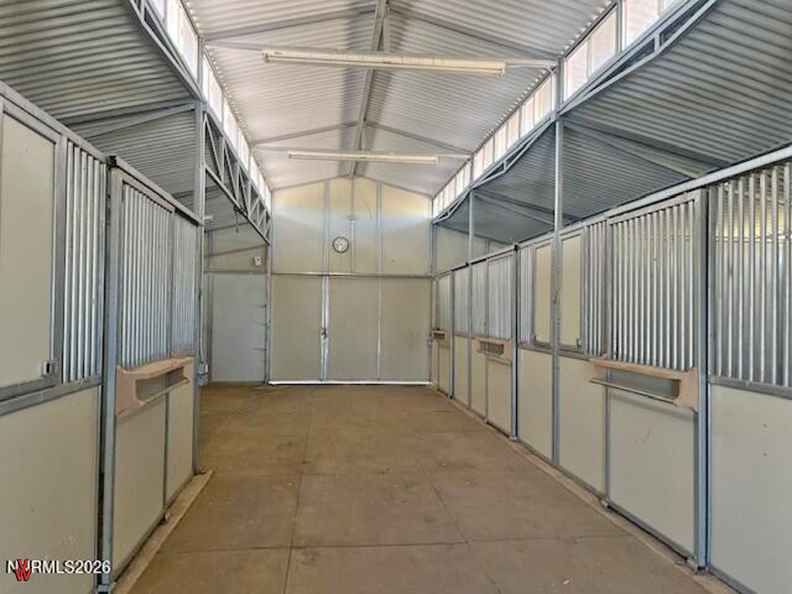 3620JulianCreekRd-HorseStable
