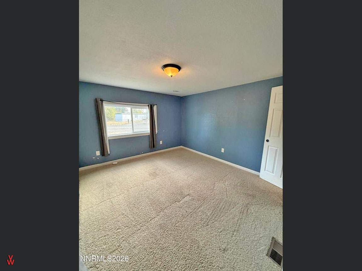 4025JupiterSt-Bedroom2