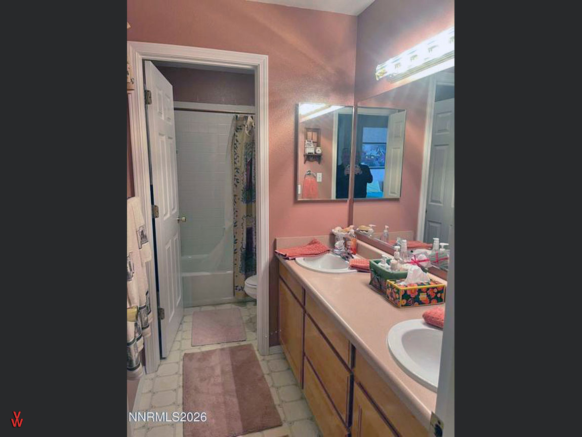 4158BrokenHillDr. - Bathroom