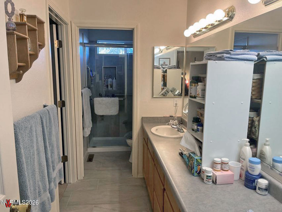 4158BrokenHillDr. - PrimaryBathroom2